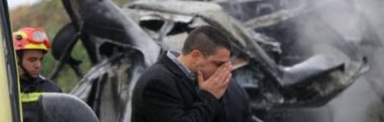 Τραγωδία στην Κρήτη - Δύο νεκροί σε φλεγόμενο ασθενοφόρο!