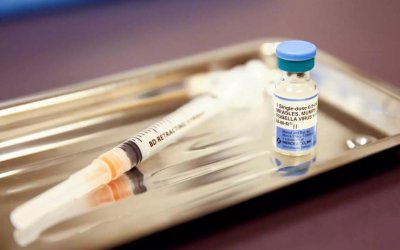 EMA για εμβολιασμούς: Δεν είναι απαραίτητη η 4η δόση στον γενικό πληθυσμό