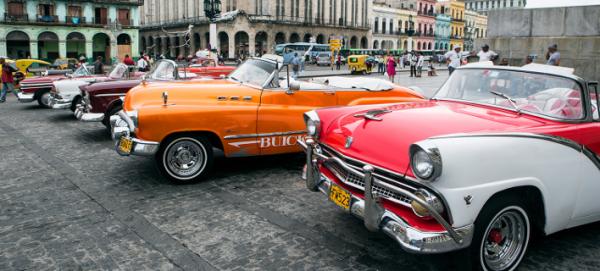 Γιατί οι Αμερικάνοι θα πληρώσουν ακριβά για τα vintage αυτοκίνητα της Κούβας [εικόνες]