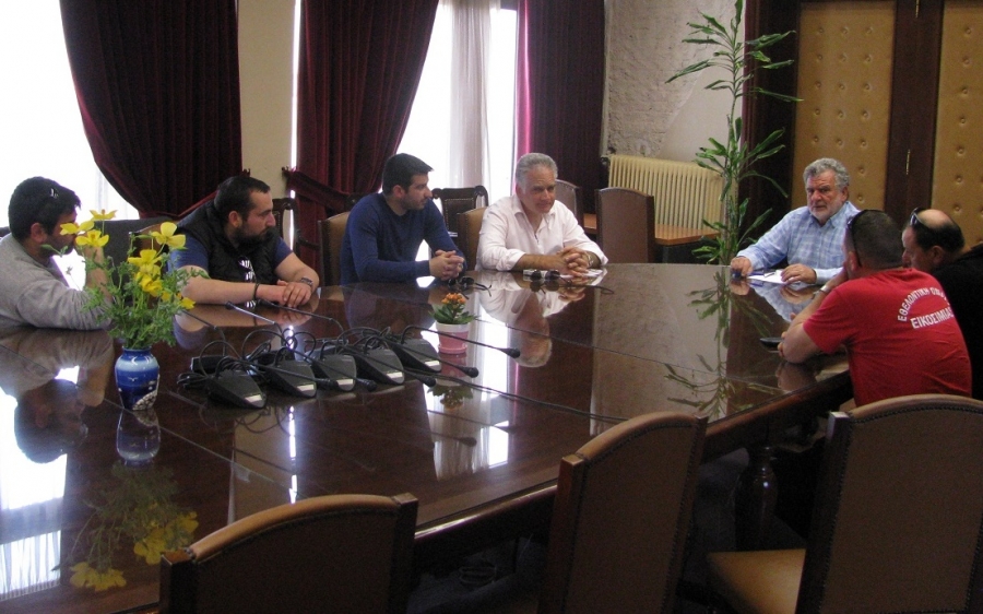 Με εκπροσώπους των εθελοντικών οργανώσεων  Πολιτικής Προστασίας Κεφαλονιάς συναντήθηκε  ο Αντιπεριφερειάρχης Κοινωνικής Πολιτικής Αλέκος Μιχαλάς