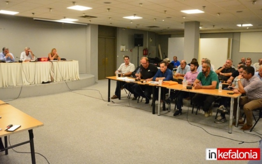 Συνεδριάζει την Πέμπτη το Δημοτικό Συμβούλιο Αργοστολίου με θέμα τις εξορύξεις Υδρογονανθράκων στο Ιόνιο