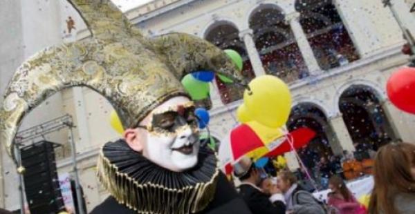 Πατρινό καρναβάλι: Πρόστιμα από το ΣΔΟΕ στον «Κρυμμένο Θησαυρό»