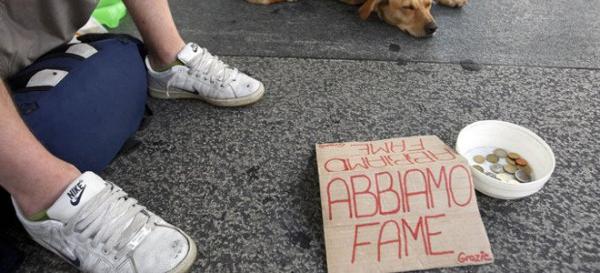 Ακροδεξιός δήμαρχος στην Ιταλία βάζει πρόστιμο «φωτιά» σε όποιον προσφέρει φαγητό σε άστεγους