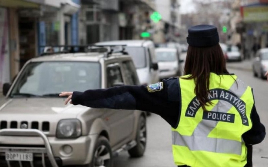 Πάνω από 440 παραβάσεις για οδήγηση υπό την επήρεια αλκοόλ σε ένα τριήμερο στην Ελλάδα