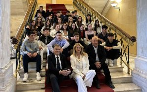 Π. Καππάτος: Υποδοχή μαθητών και εκπαιδευτικών 2ου Γυμνασίου Αργοστολίου στη Βουλή των Ελλήνων