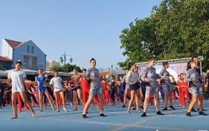Στο Ληξούρι βρέθηκε την Παρασκευή το 32ο Διεθνές Φεστιβάλ Γυμναστικής για Όλους &quot;Άννα Πολλάτου&quot; (video)