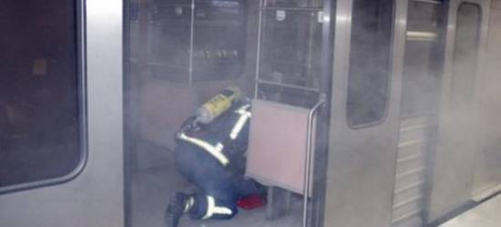 Οι κάμερες ασφαλείας «είδαν» τον βομβιστή του Μετρό