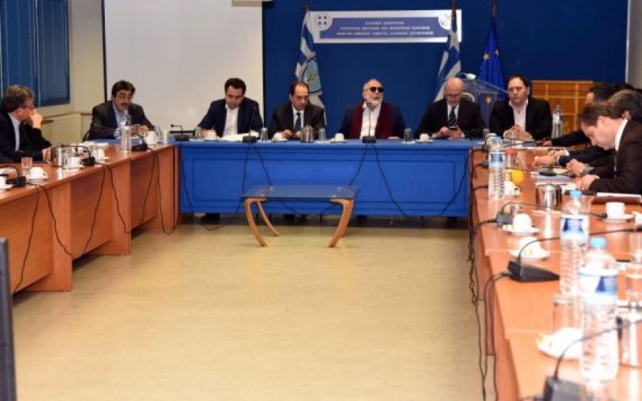 Η σύσκεψη για τη βελτίωση της συγκοινωνίας ανάμεσα στα νησιά και την ηπειρωτική Ελλάδα