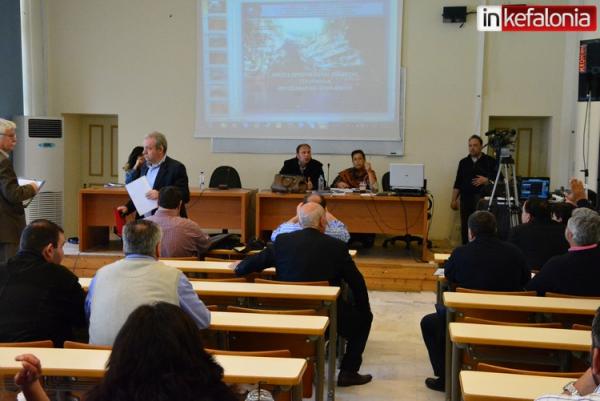 Αναβλήθηκε η συνεδρίαση του Δημοτικού Συμβουλίου στο Ληξούρι λόγω της επίσκεψης Χρυσοχοϊδη