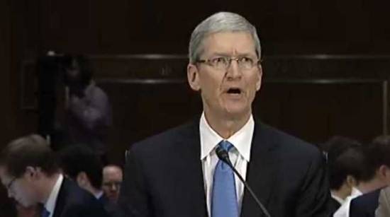 Το Κογκρέσο κατηγορεί την Apple για φοροαποφυγή