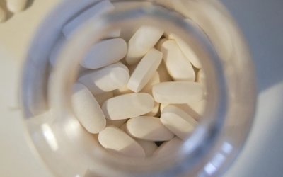 Πόσο τελικά θα κοστίζει το χάπι της MSD για τον κορονοϊό