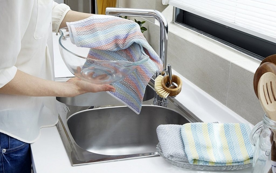 Εστίες μικροβίων οι πετσέτες κουζίνας