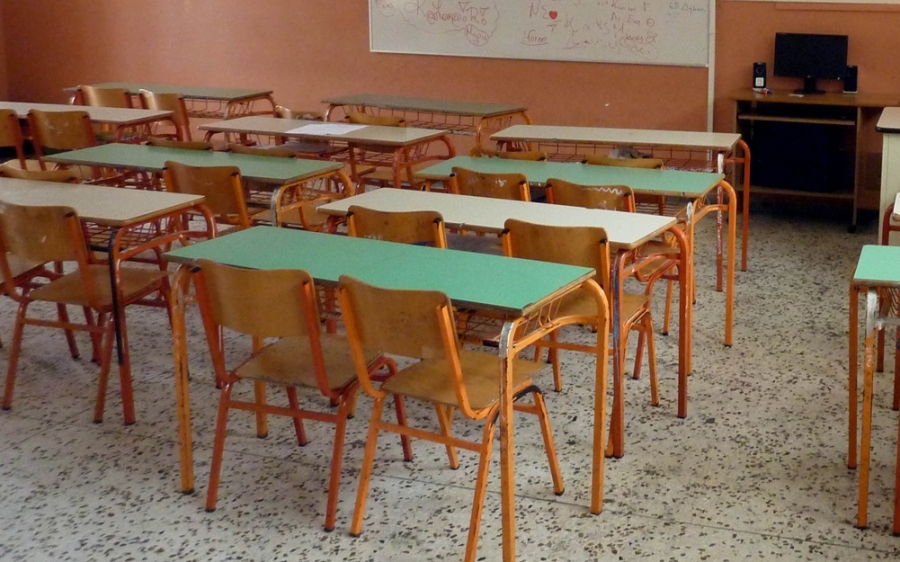 Εγκρίθηκαν τέσσερις άδειες αποκατάστασης σχολείων