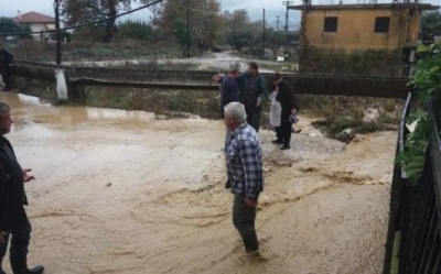 Σαρώνει η κακοκαιρία «Πηνελόπη» - Πλημμύρες, κατολισθήσεις, ζημιές και αποκομμένα χωριά