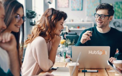 Τι είναι το HubSpot και πώς μπορεί να βοηθήσει τις επιχειρήσεις;