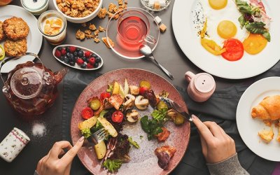 Φλεγμονή: Καταπολεμήστε την αντικαθιστώντας έξυπνα 5 τρόφιμα