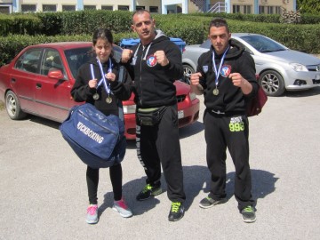 Νίκες και μετάλια στο Kickboxing για την ομάδα του Σταθάτου
