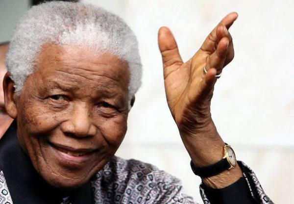 Έφυγε από τη ζωή σε ηλικία 95 ετών ο Νέλσον Μαντέλα
