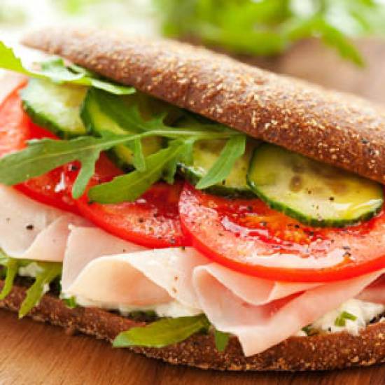 Κόψε θερμίδες από το σάντουιτς σου! 5 σούπερ tips