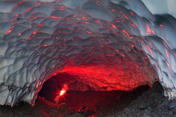 Δείτε 16 από τα ωραιότερα σπήλαια στον κόσμο... Παρούσα η Μελισσάνη!