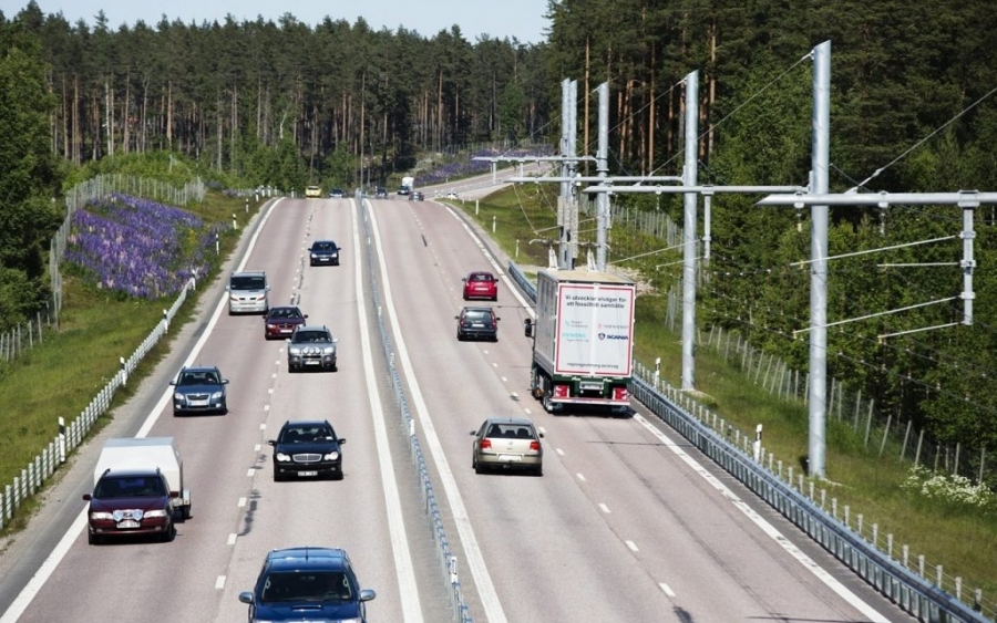 Η Σουηδία εγκαινίασε τον πρώτο ηλεκτρικό δρόμο του κόσμου