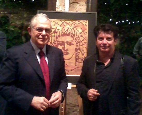ο πρώην Πρωθυπουργός Λουκάς Παπαδήμος με τον Κεφαλονίτη ζωγράφο Κώστα Ευαγγελάτο