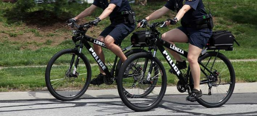 Ορθοπεταλιές στην ΕΛ.ΑΣ.: Ερχονται οι αστυνομικοί με τα ποδήλατα -Θα φορούν κοντομάνικη μπλούζα και βερμούδα