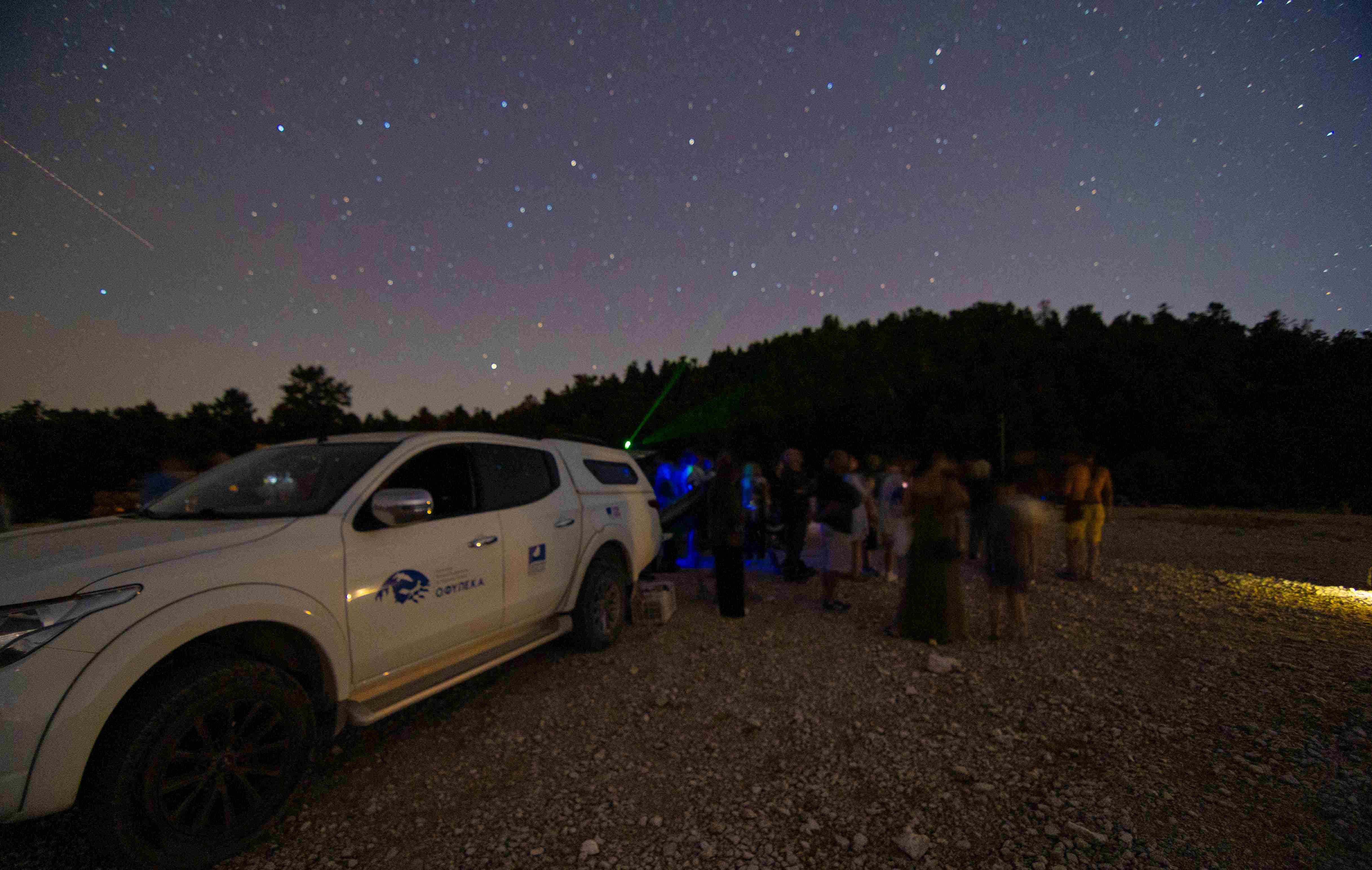 NECCA_STARGAZING_01.jpg