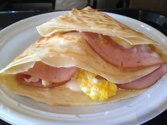 ham-and-cheese-crepe