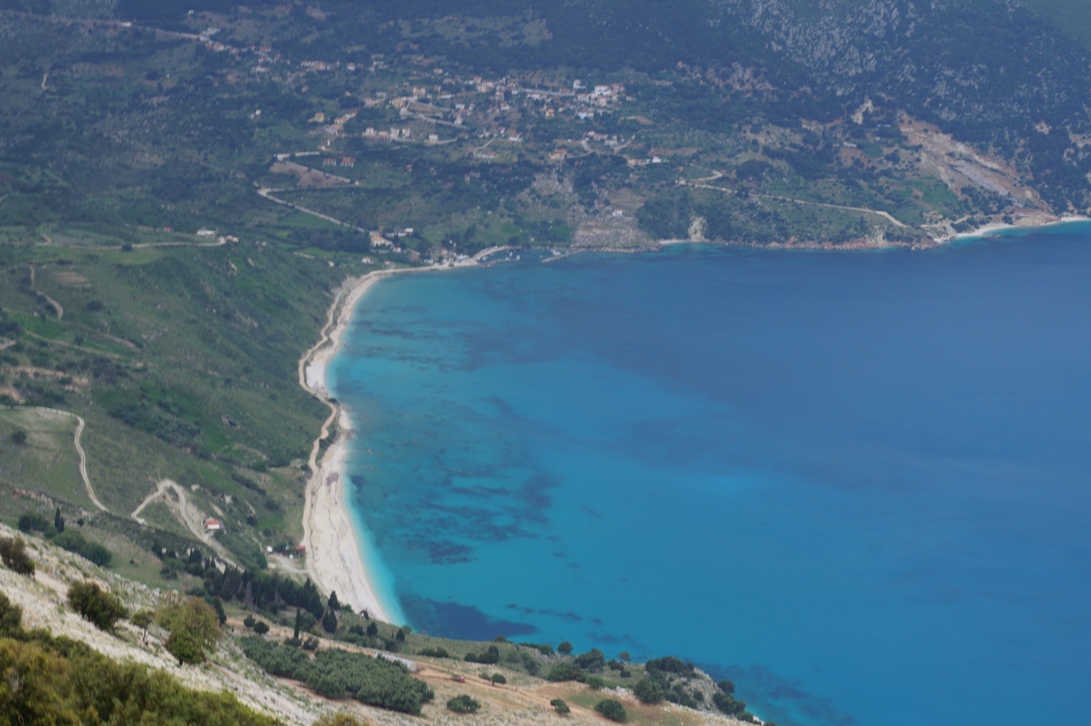 ΘΕΑ ΑΠΟ ΨΗΛΑ