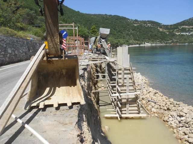 εργο πισω αετος ΣΤΑΥΡΟΣ ΔΕΛΛΑΠΟΡΤΑΣ1