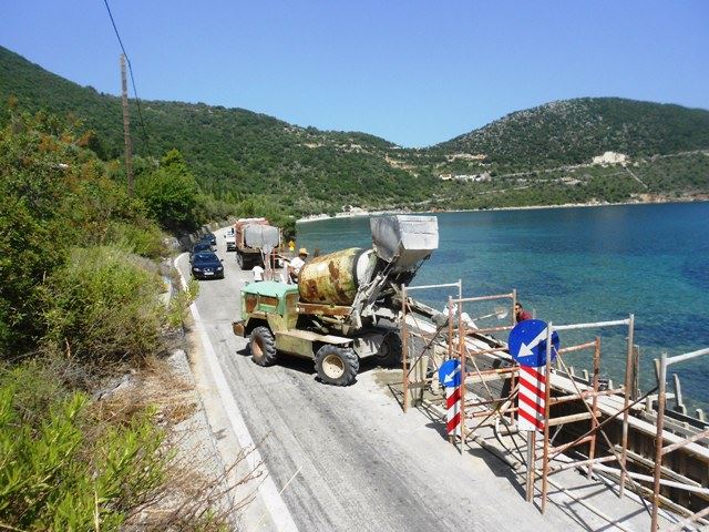 εργο πισω αετος ΣΤΑΥΡΟΣ ΔΕΛΛΑΠΟΡΤΑΣ1