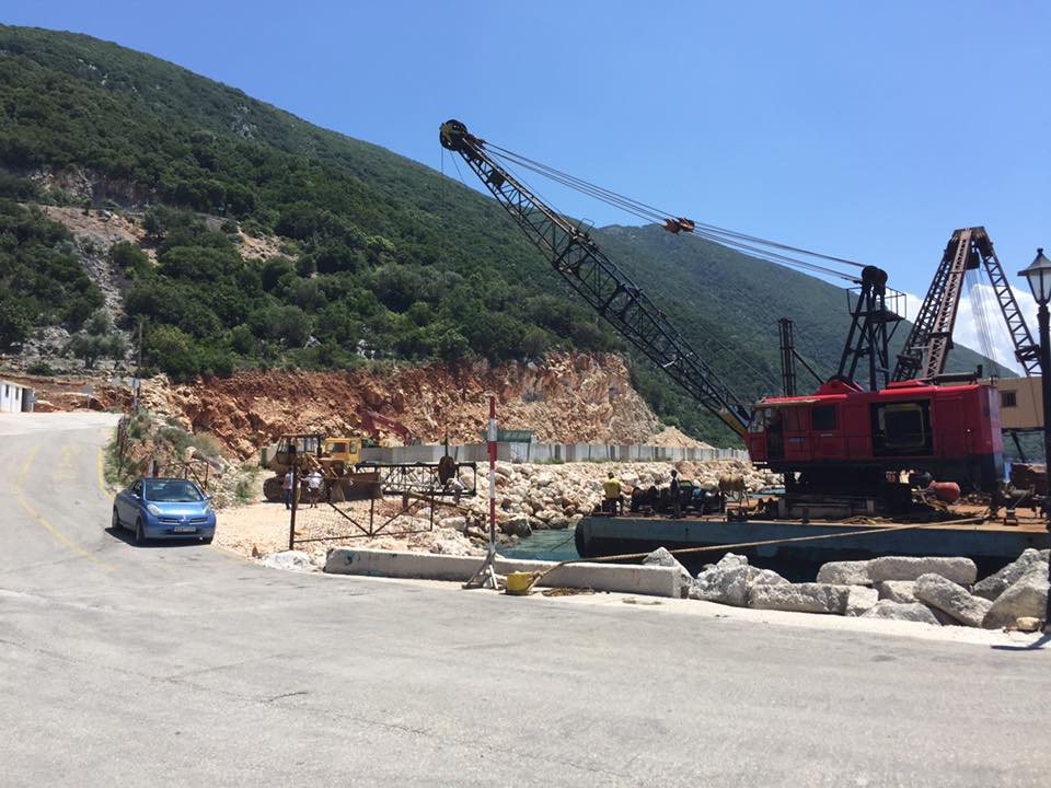 εργο πισω αετος ΣΤΑΥΡΟΣ ΔΕΛΛΑΠΟΡΤΑΣ1