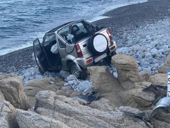 troheo distihima mykonos
