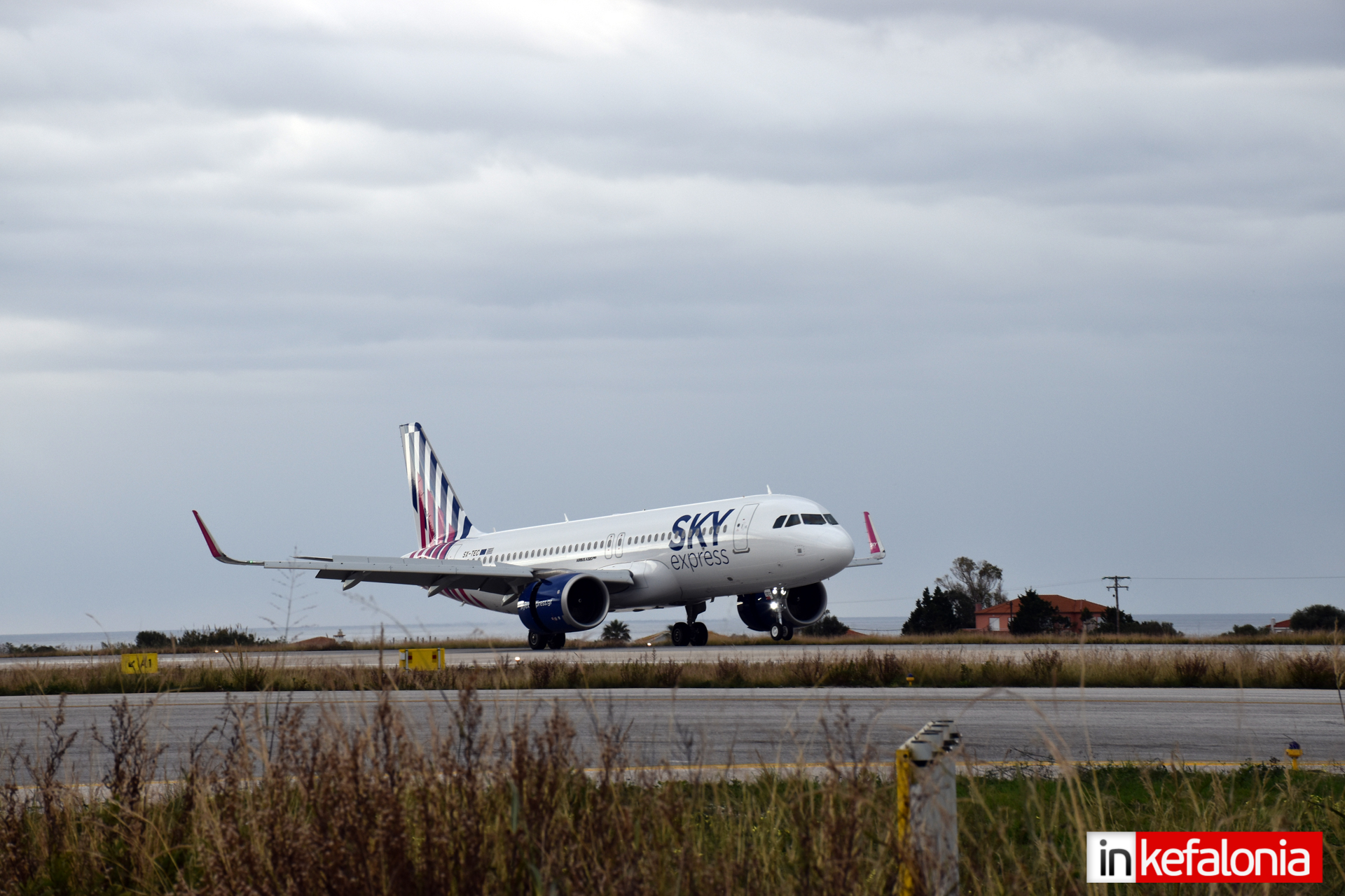 00004sky express neo a320 2