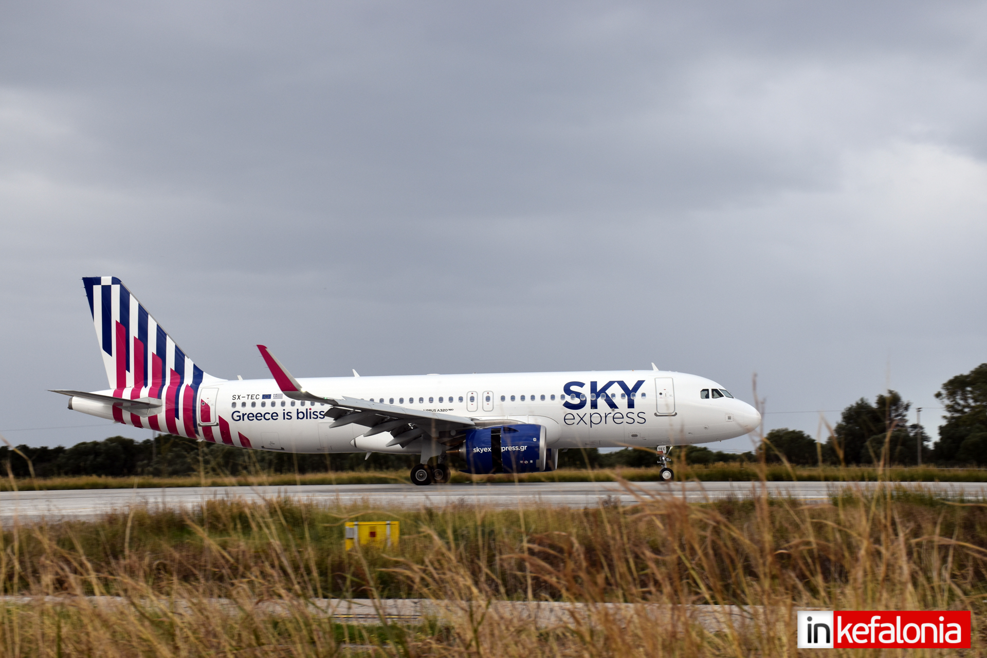 00005sky express neo a320 2