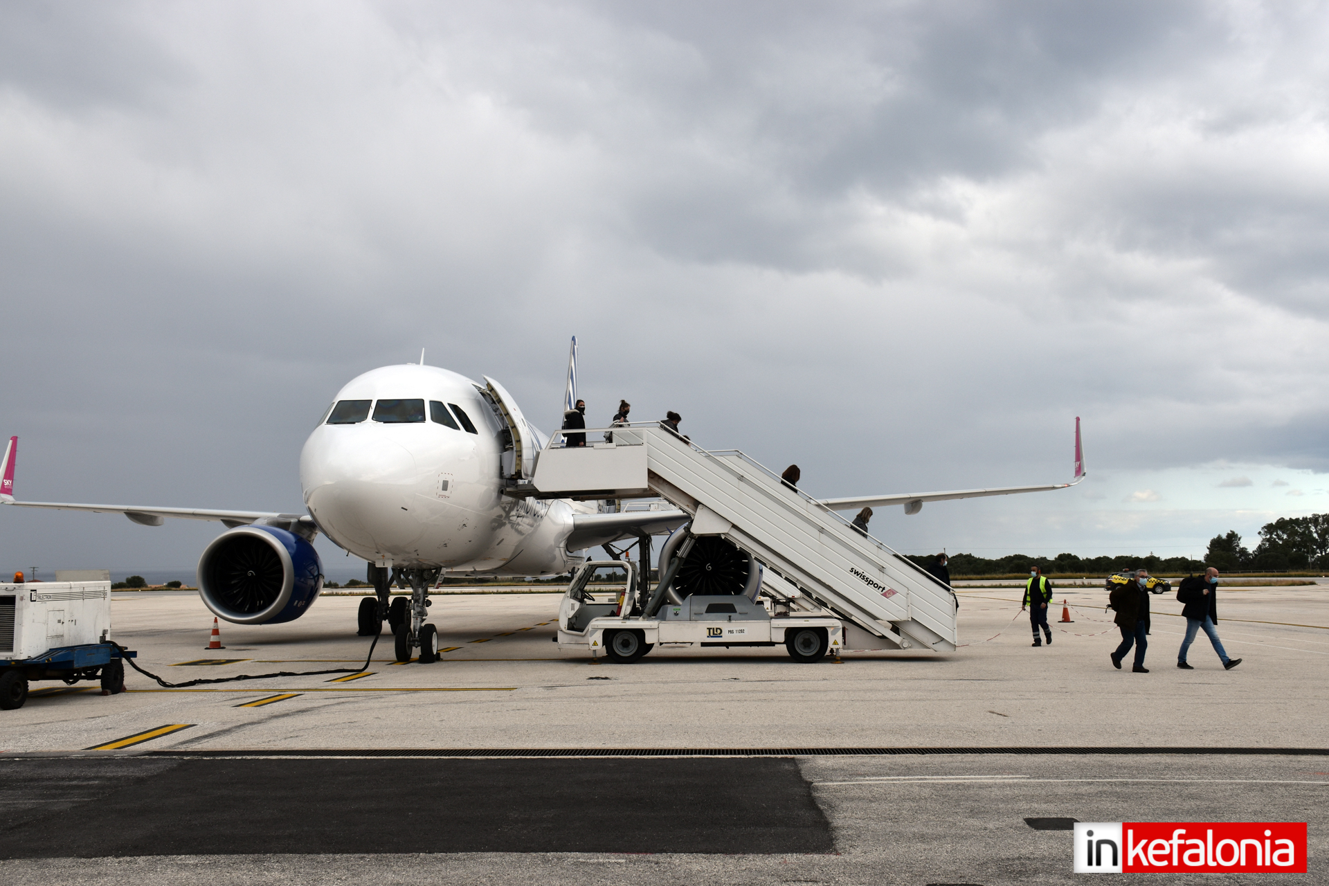 00019sky express neo a320 2