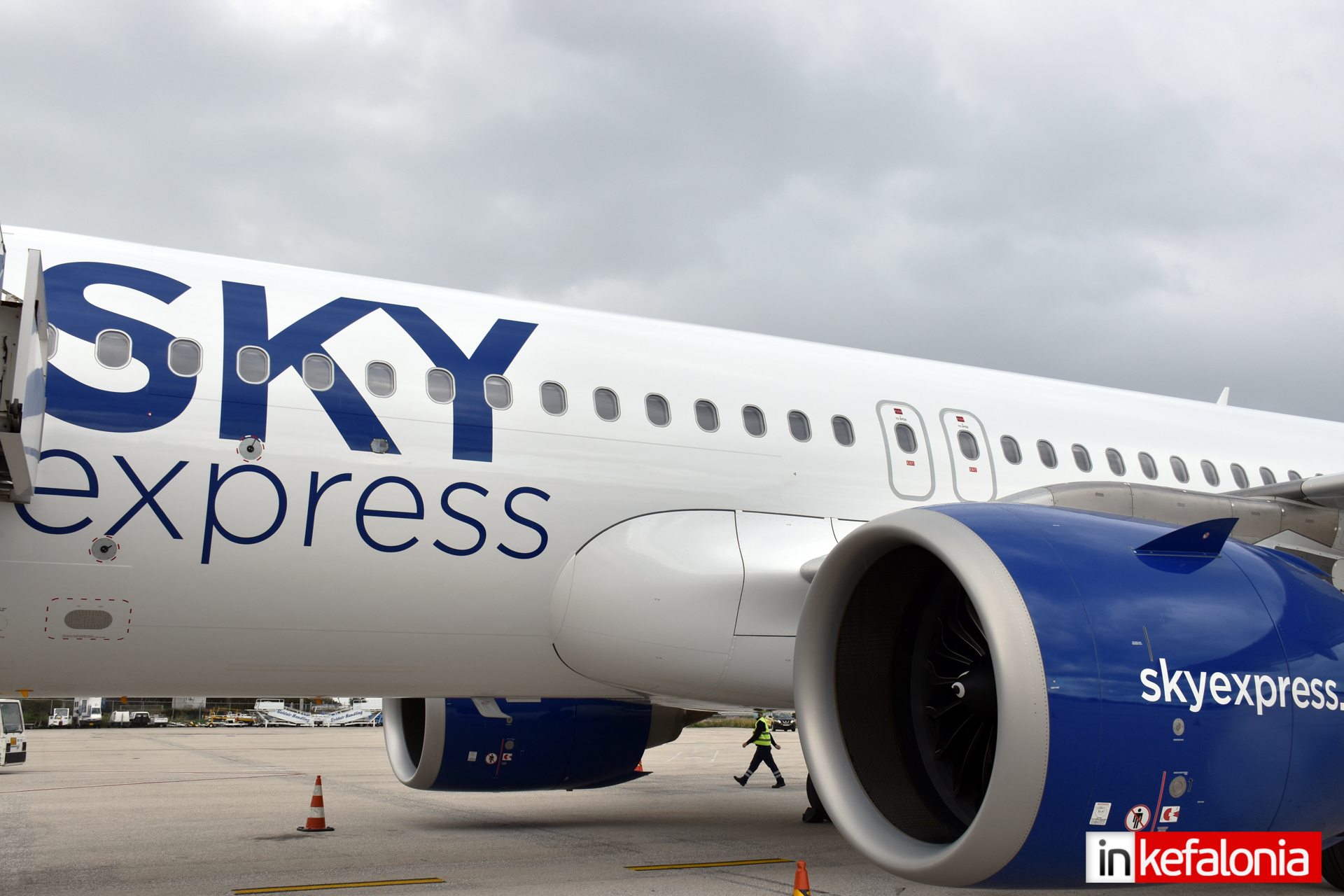 00021sky express neo a320 2