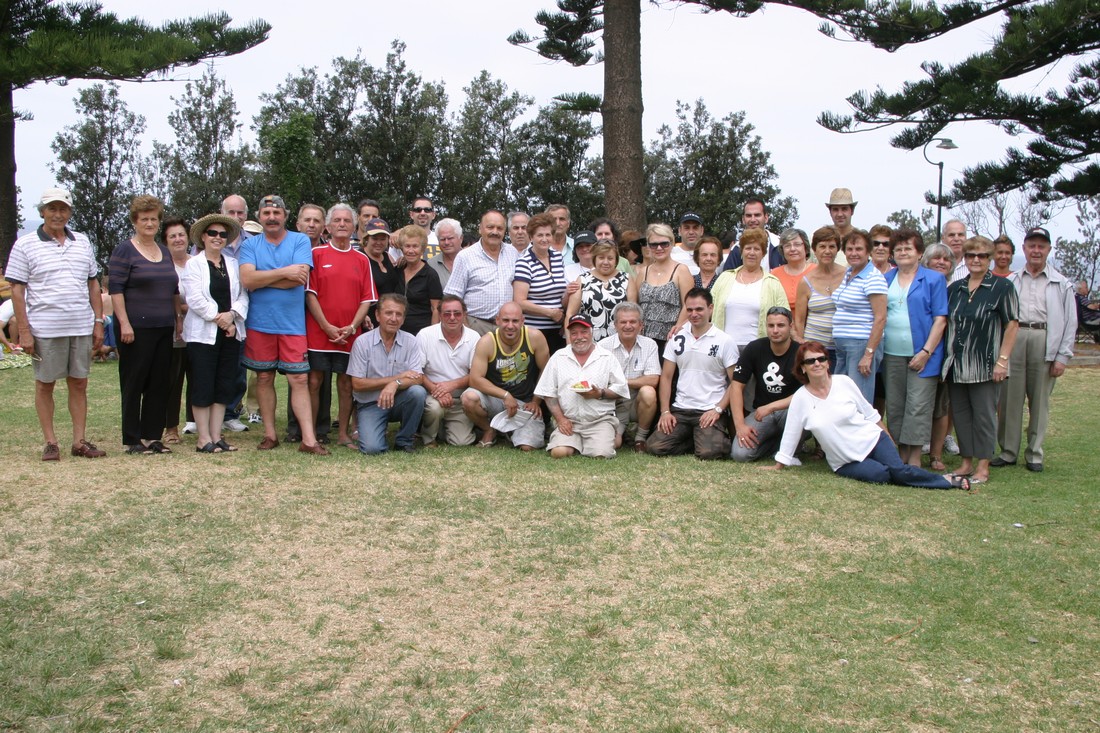 220822 THE KEFALONIANS OF AUSTRALIA 213 1 B