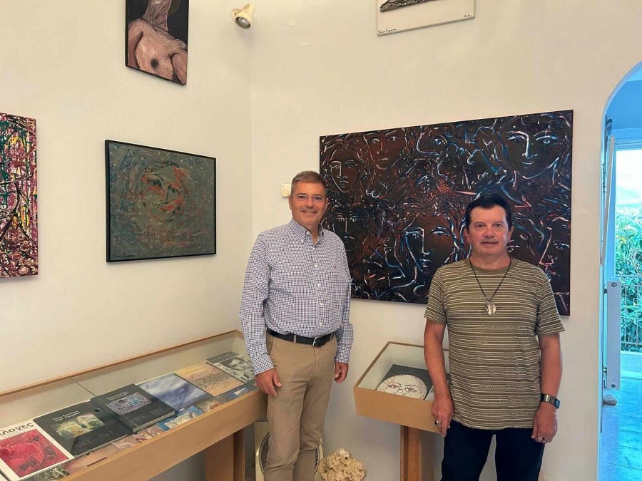 Ο ΒΟΥΛΕΥΤΗΣ ΠΑΝΑΓΗΣ ΚΑΠΠΑΤΟΣ ΣΤΗΝ ΕΚΘΕΣΗ Κ. ΕΥΑΓΓΕΛΑΤΟΥ
