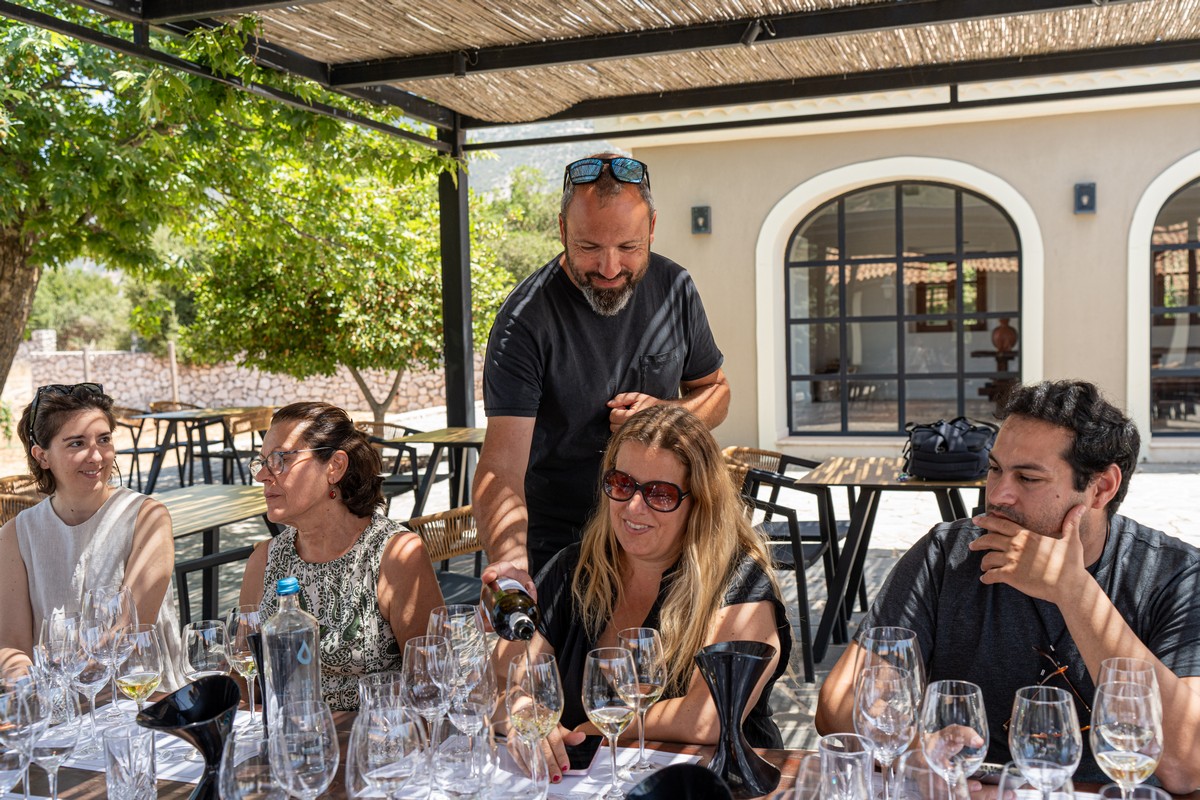 Kefalonia Winemakers Kefalonia Wine Hub 2024 photo by Adriana Karantinou 30