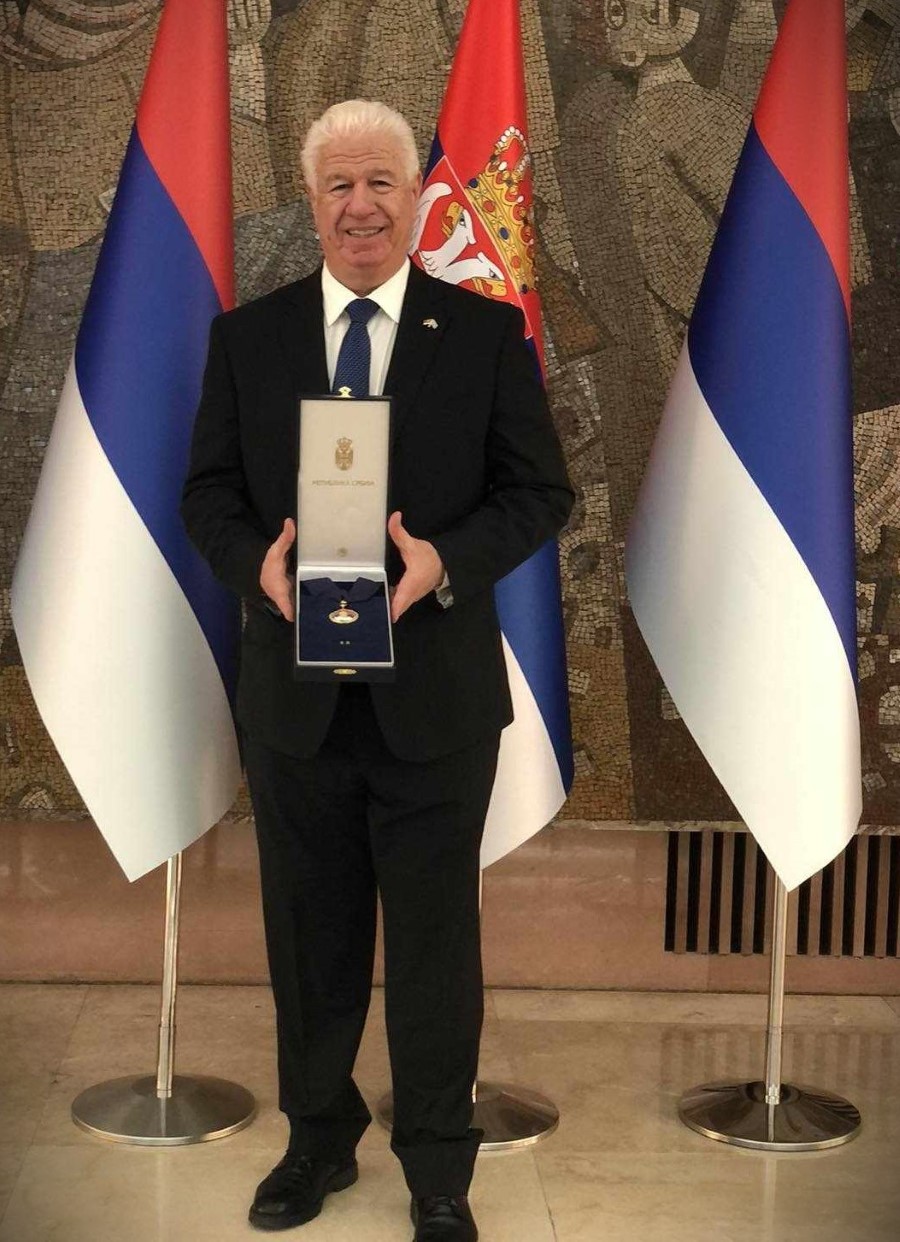 ΒΡΑΒΕΥΣΗ ΠΕΡΙΦΕΡΕΙΑΡΧΗ ΑΠΟ ΤΟΝ ΠΡΟΕΔΡΟ ΤΗΣ ΔΗΜΟΚΡΑΤΙΑΣ ΤΗΣ ΣΕΡΒΙΑΣ 16.02.25 2