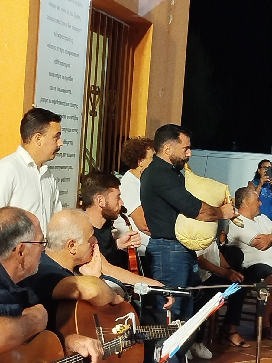 ΜΑΝΤΖΟΥΡΑΤΟΣ 2