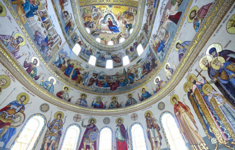 Roumania ekklisia 4 jpg