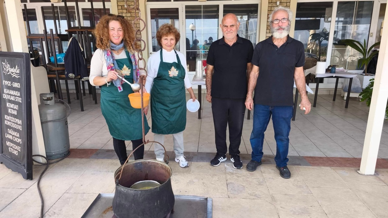 bourbourelia poros15