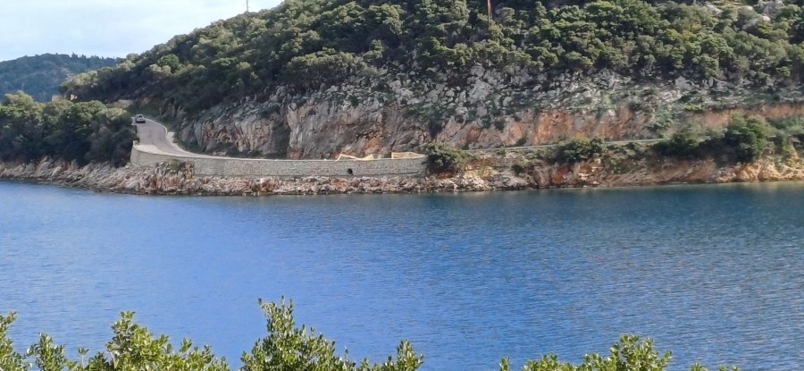 IMG 59d74837a53ef0cbaaf7bd60f5154994 V