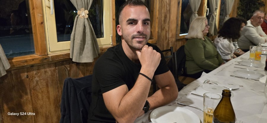 IMG fe7abf8527b04f5566442a528204067b V