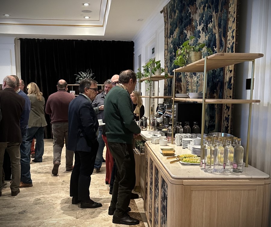 ΜΑΔΡΙΤΗ ΕΚΔΗΛΩΣΗ ΤΟΥΡΙΣΤΙΚΗΣ ΠΡΟΒΟΛΗΣ ΠΙΝ