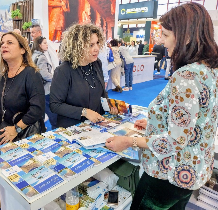 ΣΥΜΜΕΤΟΧΗ ΠΙΝ ΣΤΗΝ ΕΚΘΕΣΗ ΤΟΥΡΙΣΜΟΥ ΤΗΣ ΝΑΠΟΛΙ 6