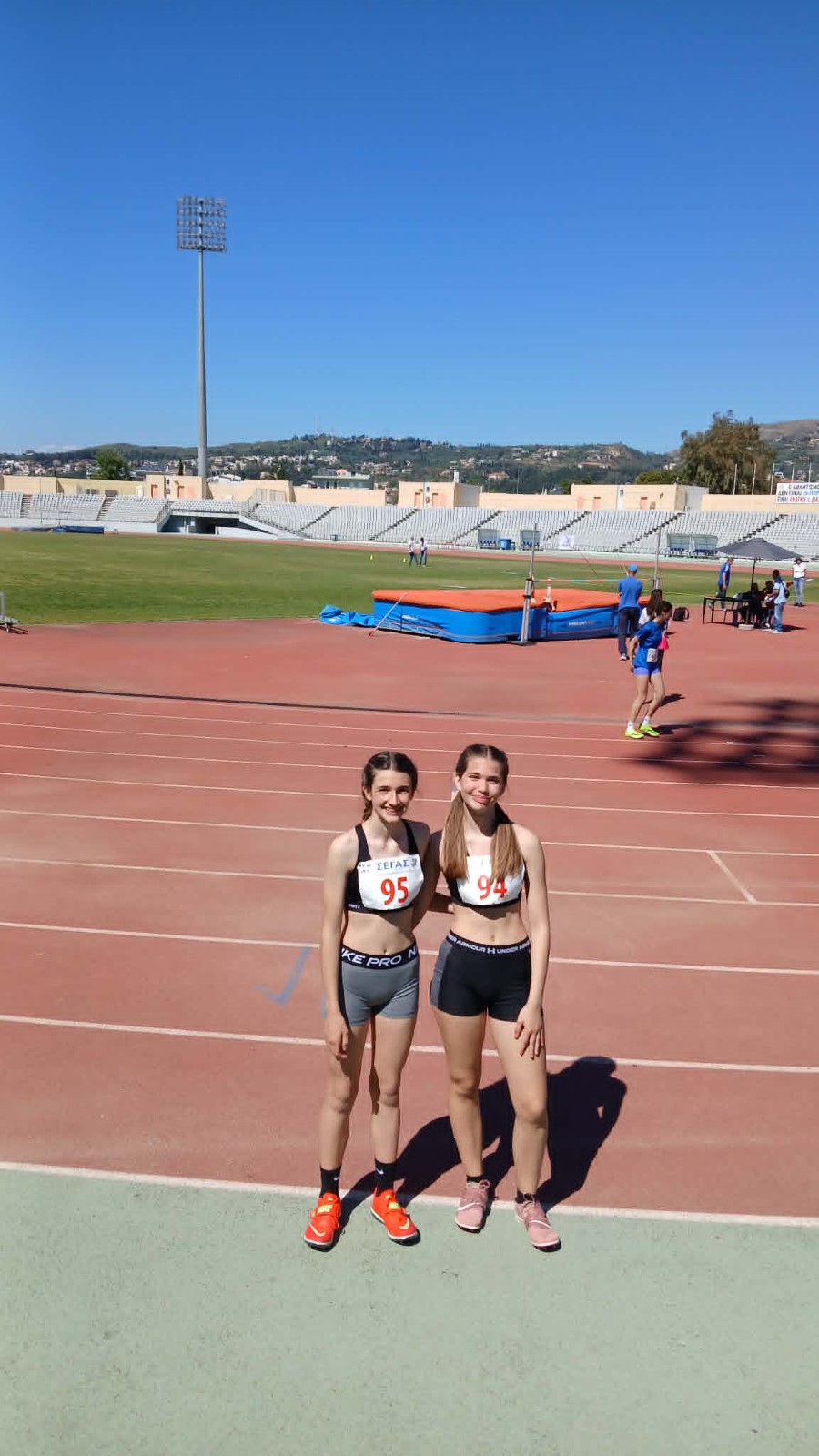 apostolatou kroussou